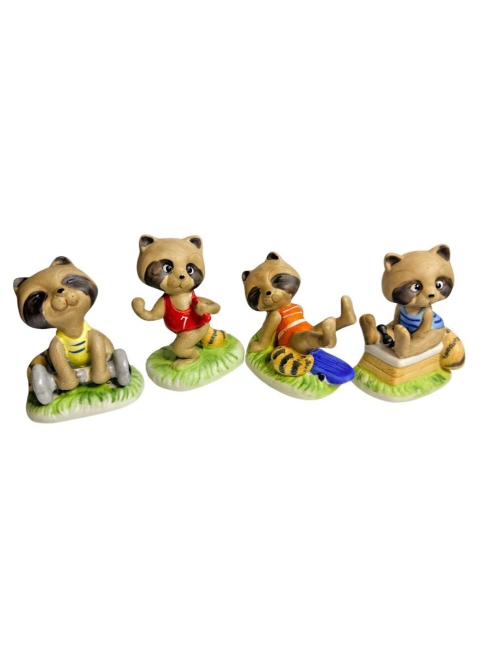 Vintage Enesco Raccoon Sports Figurines Set of‎ 4 – exercising NOS